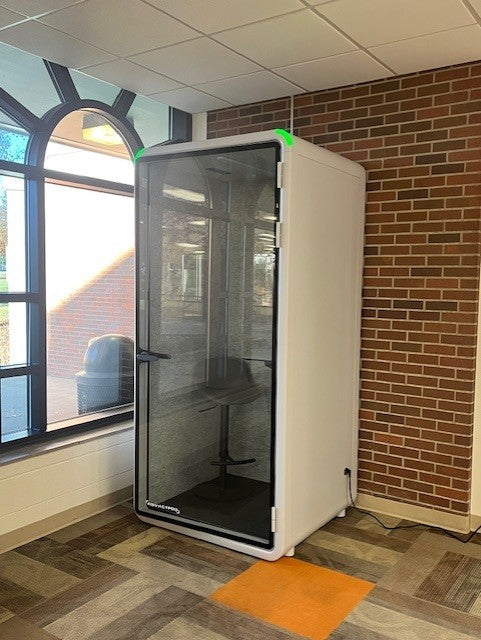 How Indian Hills Community College Created Quiet, Flexible Space with PrivacyPod S Pods